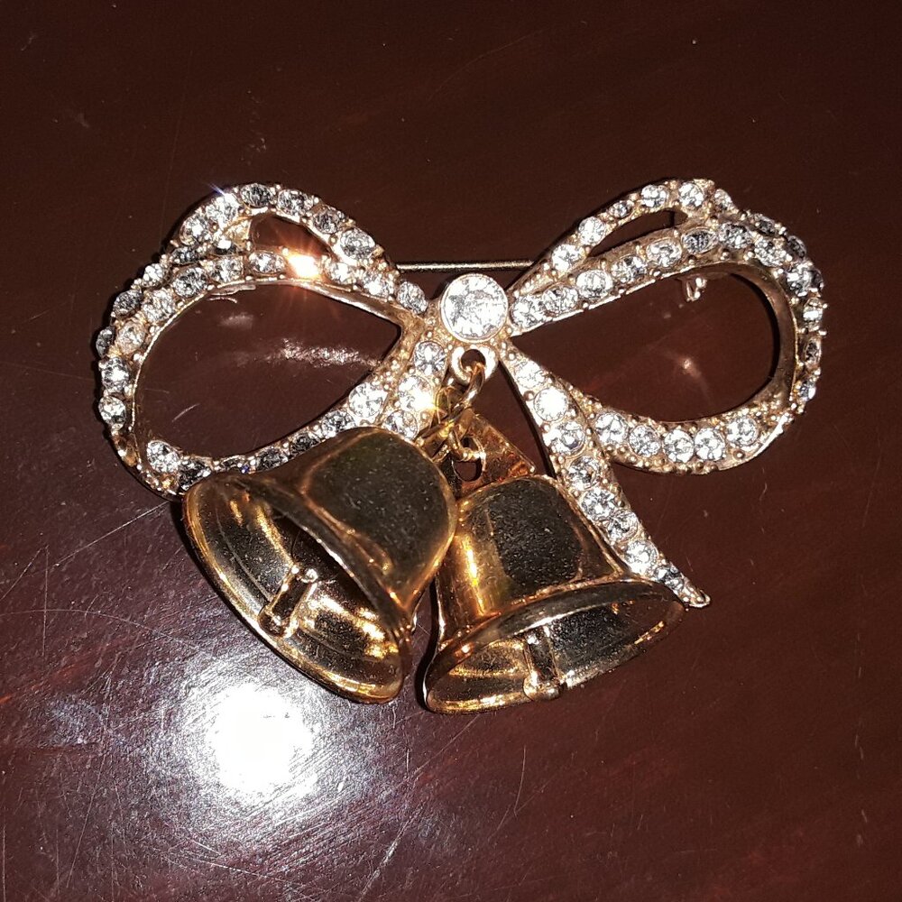 Monet Rare Vintage Brooch, Bow & Bells.